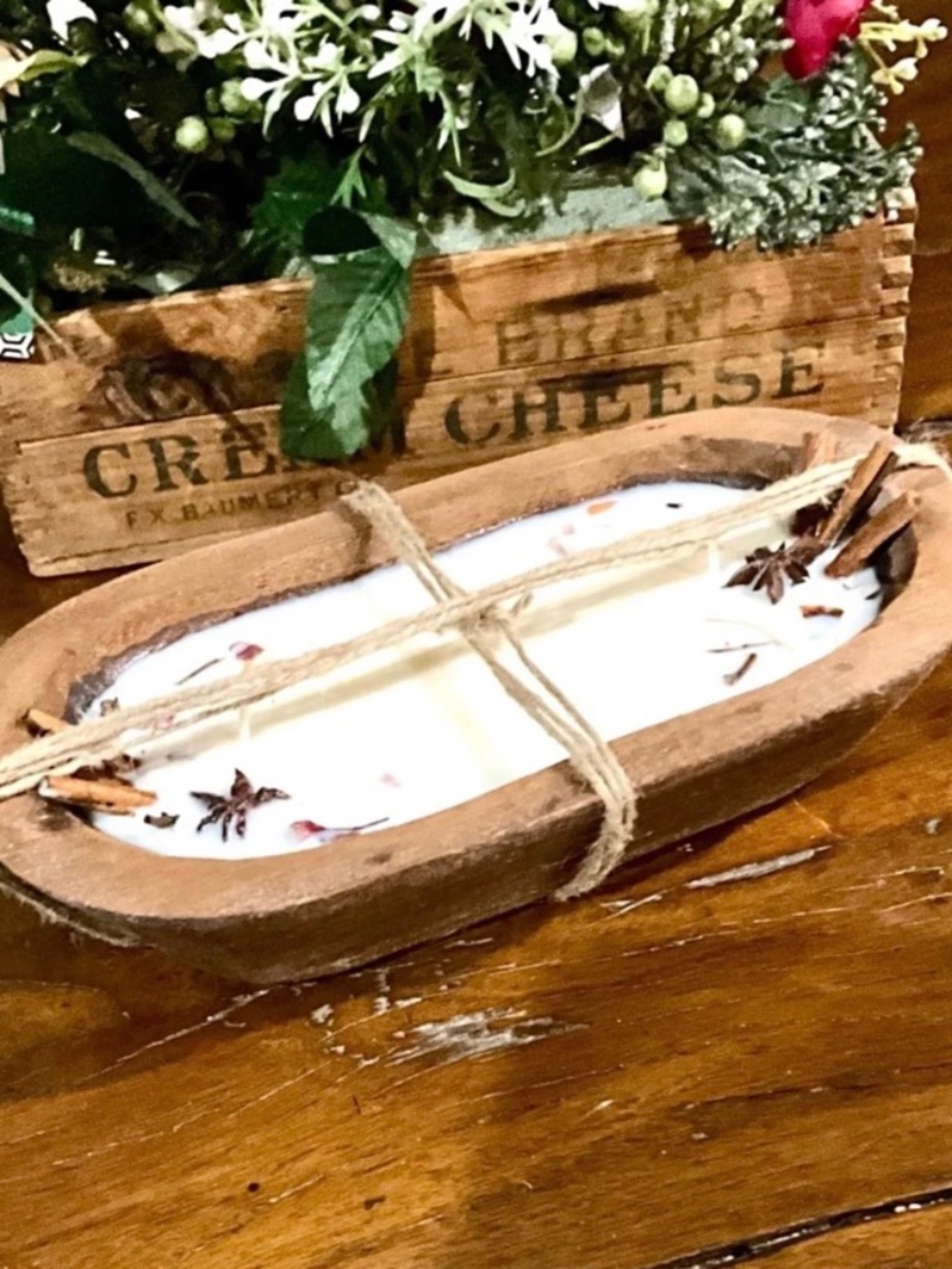 Wood Dough Bowl 3 Wick 100% Soy Wax Candle - Cinnamon Apple   NWT
